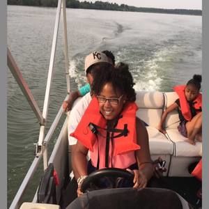 Meet your Posher, Milton